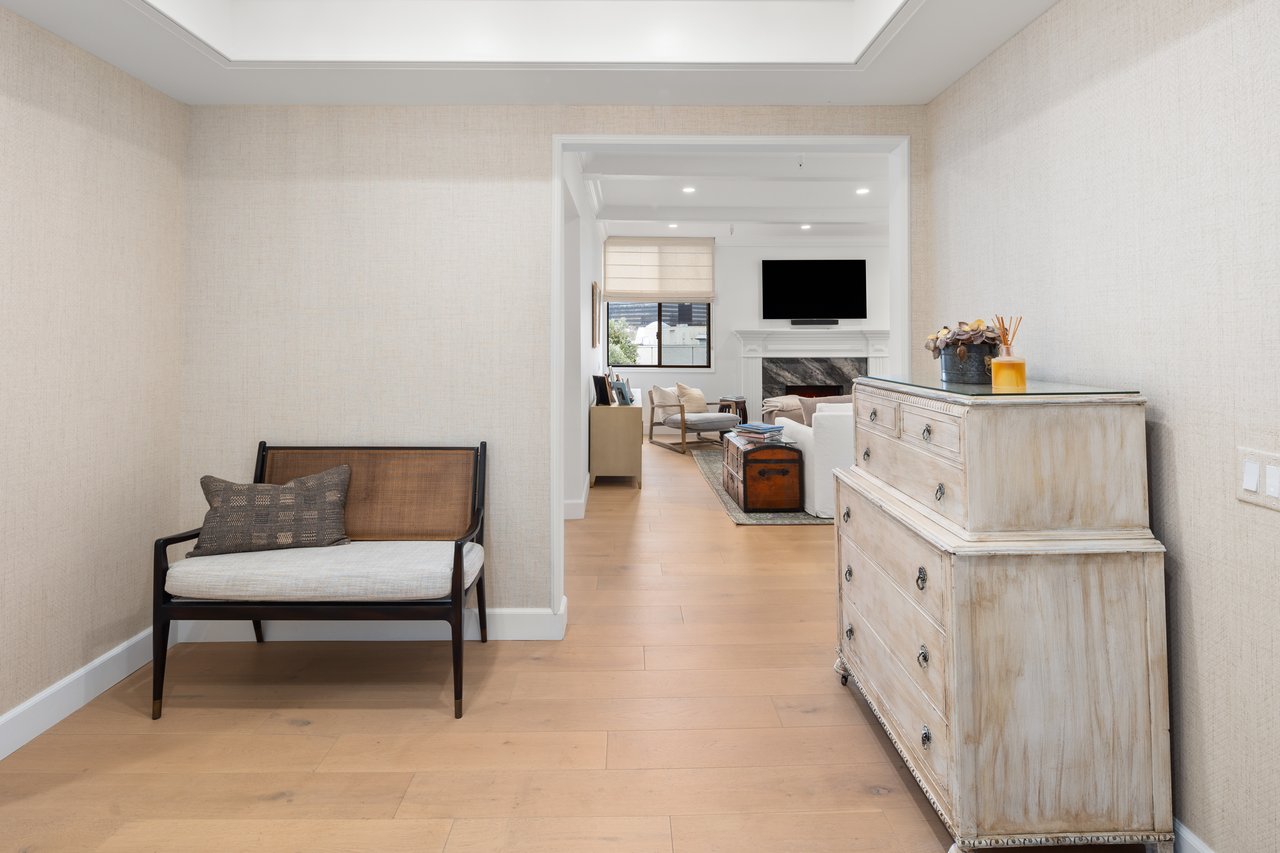 300 N Swall Dr Unit: 354, Beverly Hills