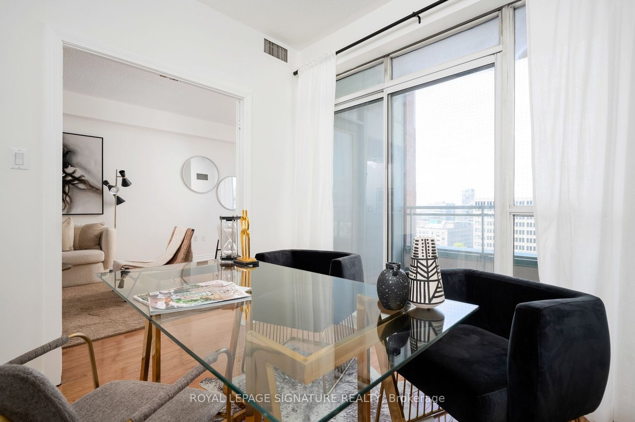 PENTHOUSE FOR DOWNTOWN LIVING 