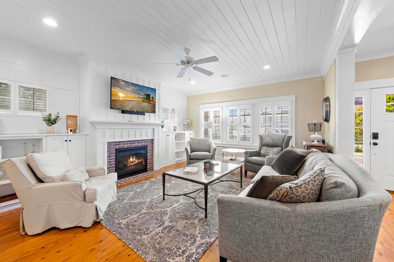 217 Fairview Ave, Beach Haven