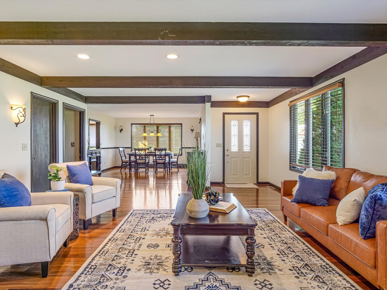 Spacious Country Home on Nearly 10 Acres – 2622 Kaiser Road 