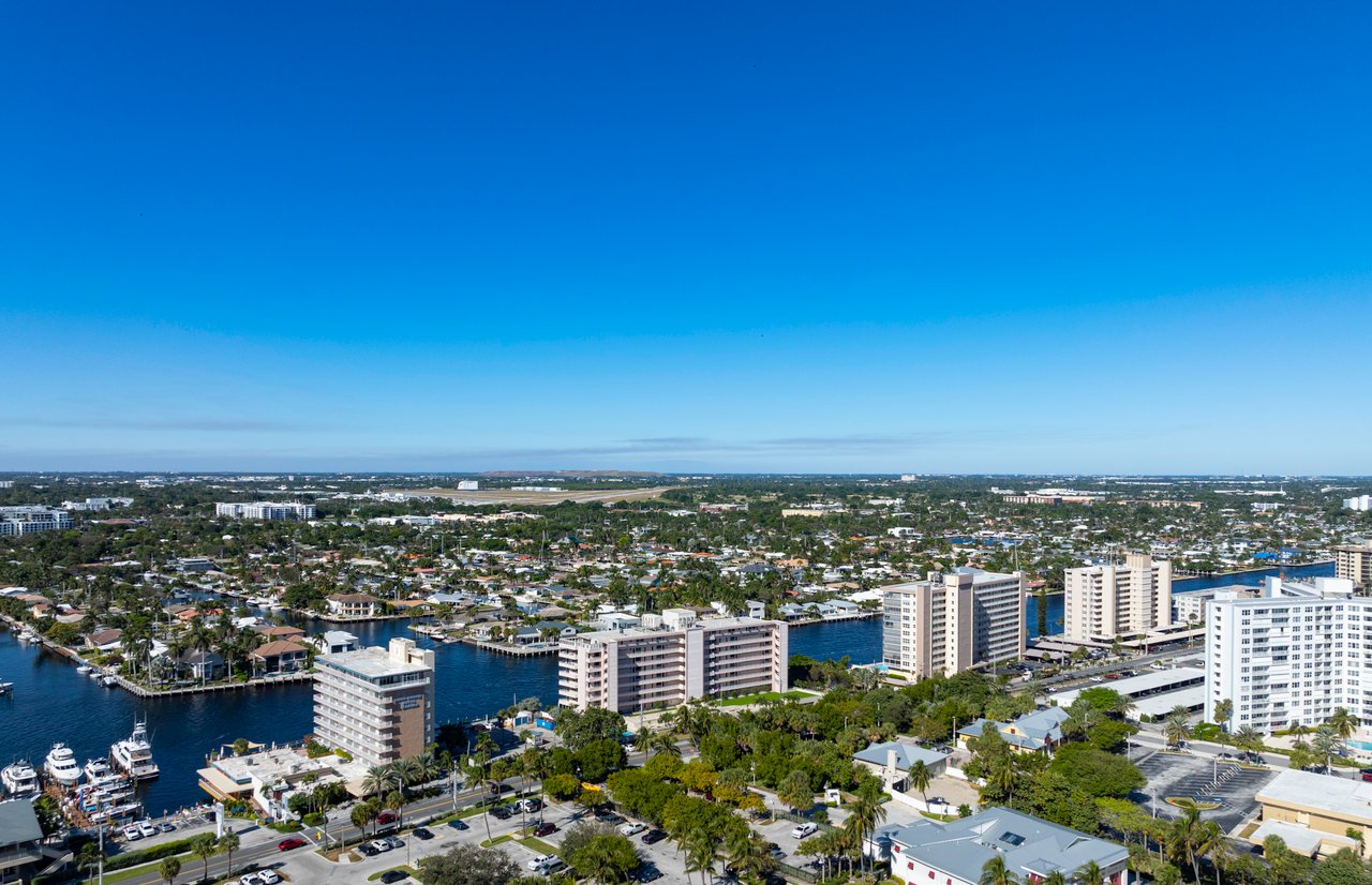 W Pompano Beach Hotel & Residences