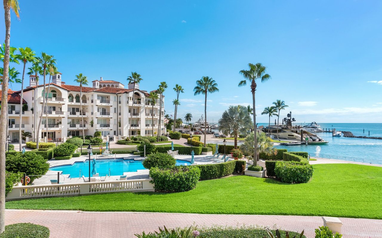 Isles-Cay Commons Ph 1