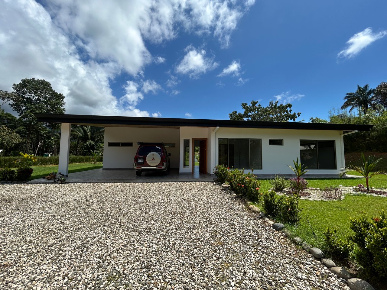 Modern Homes for Sale in Ojochal – El Tucán Paradise | Gated Community Costa Rica