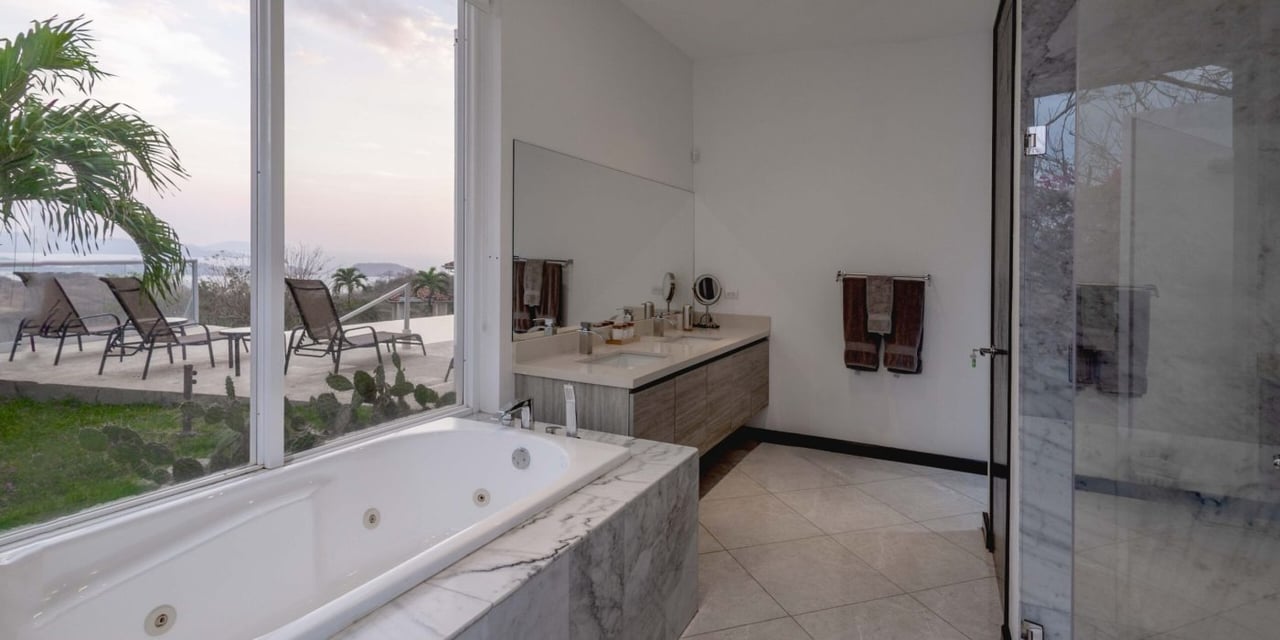 Oceanview Luxury Estate with Infinity Pool