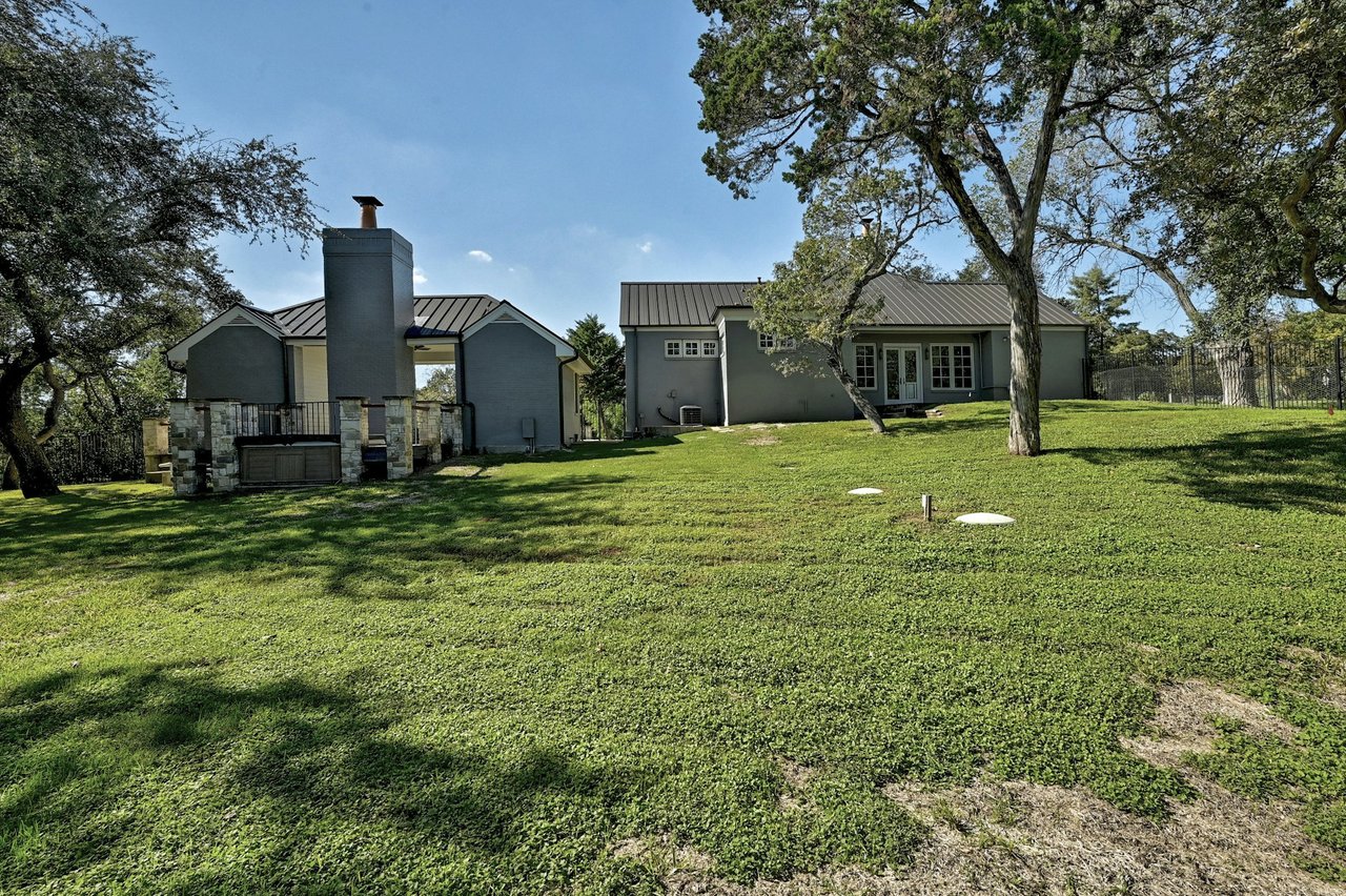 Coming Soon in Barton Creek!