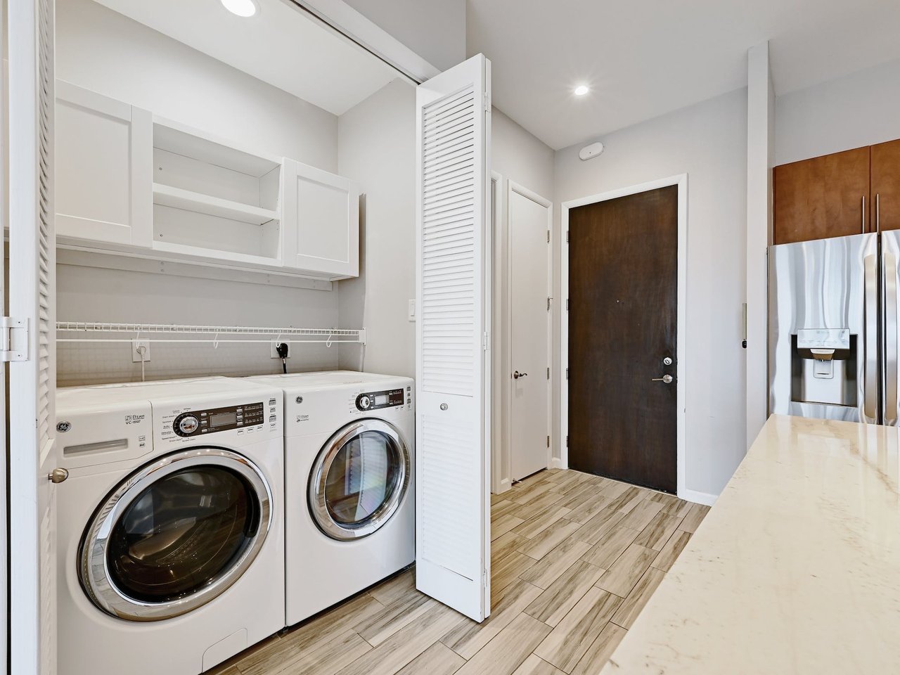 54 Rainey Street PH09