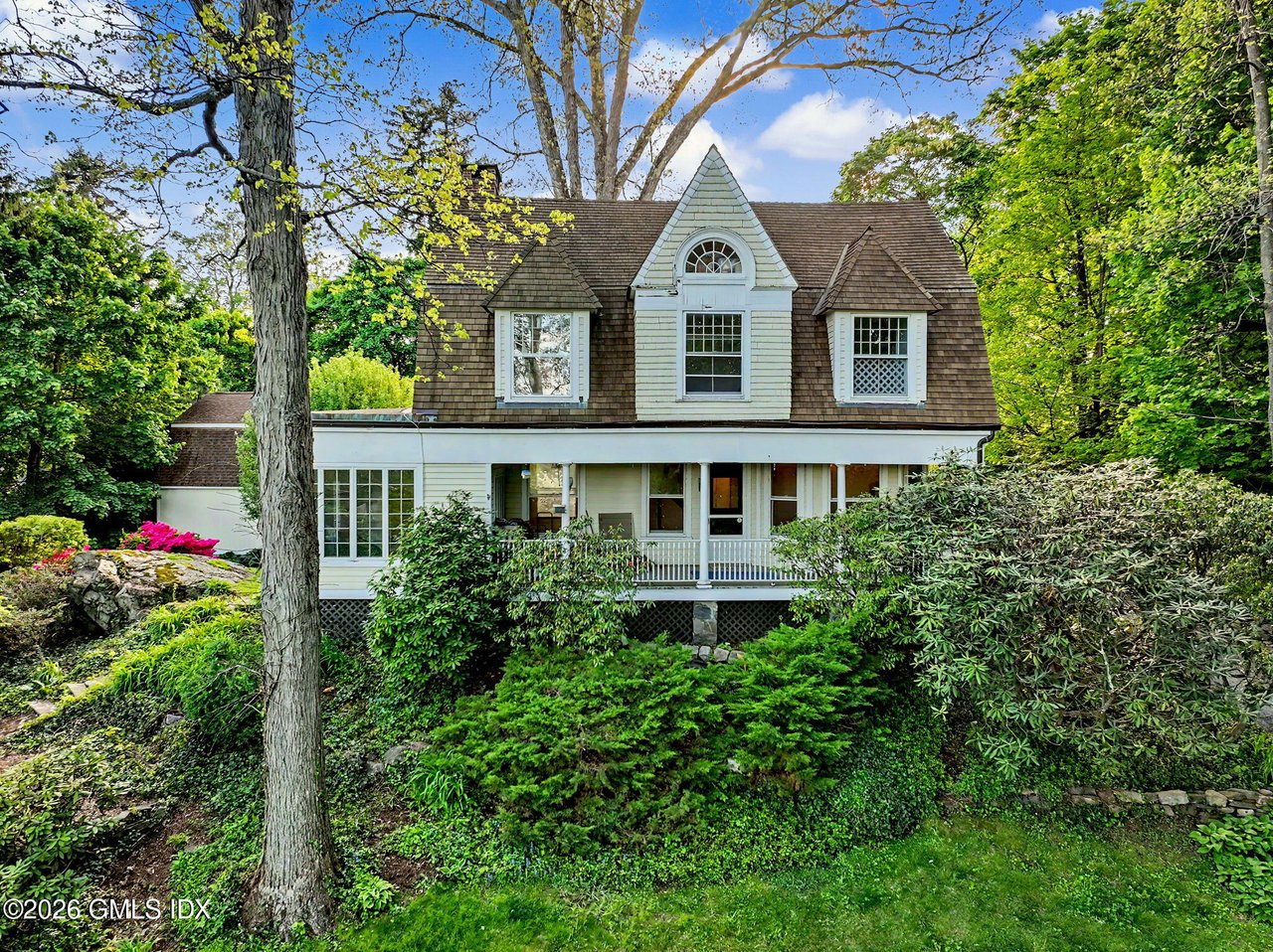 46 Hillside Drive