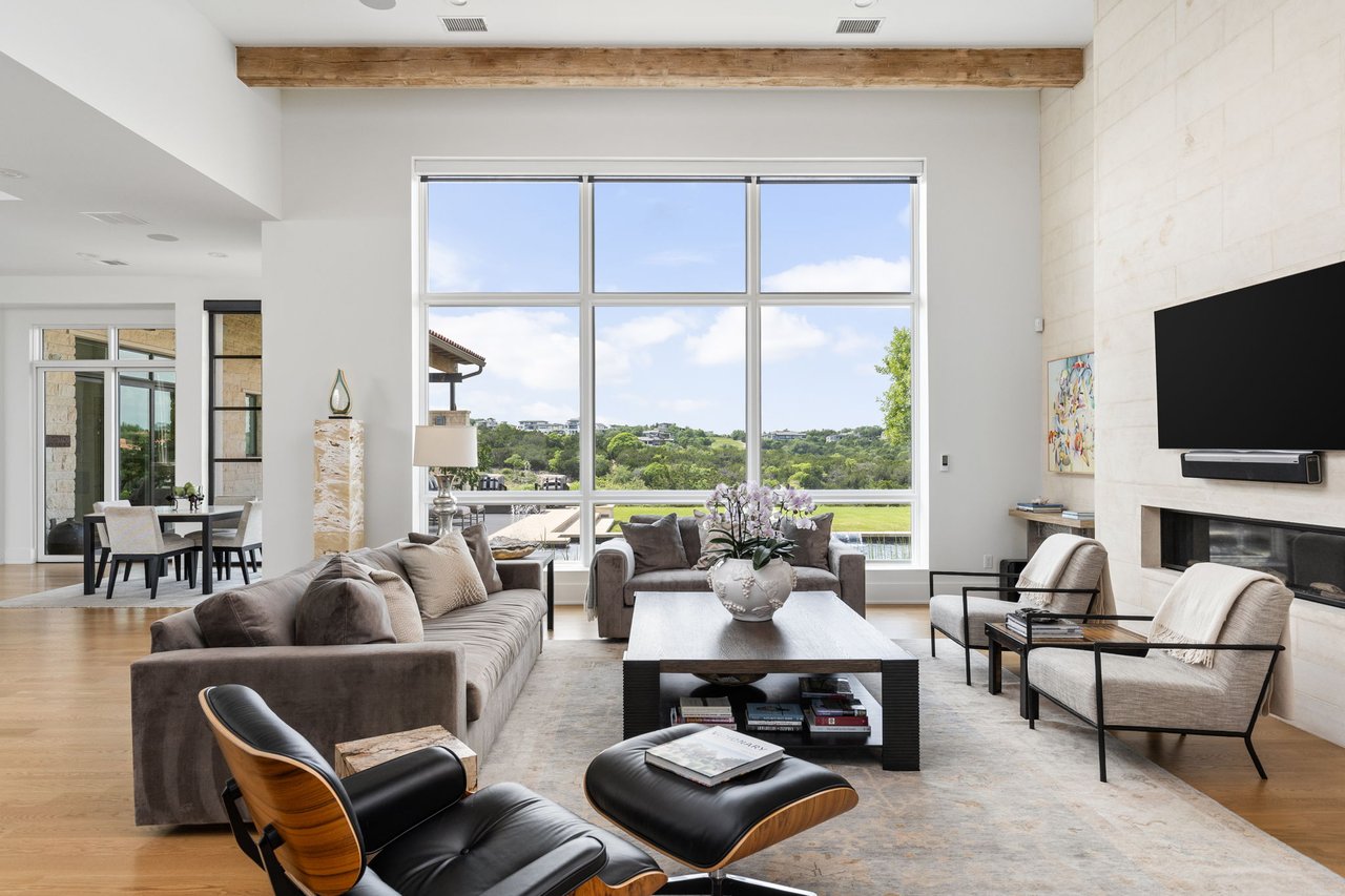 4516 Peralta Lane