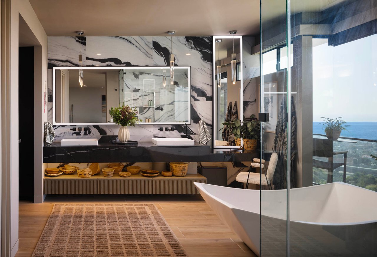 606 E Avenida San Juan