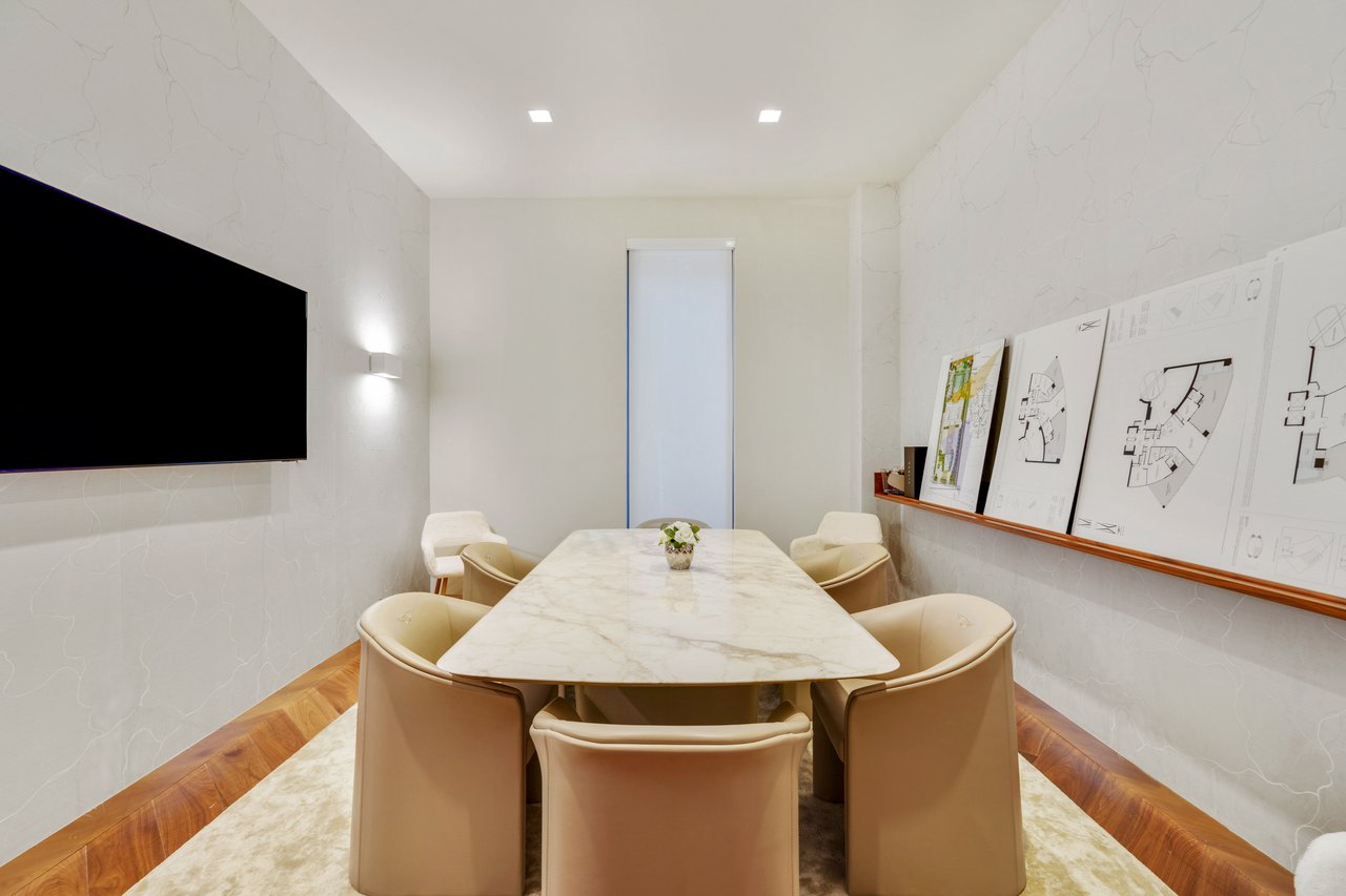 Bentley Residences - Sunny Isles