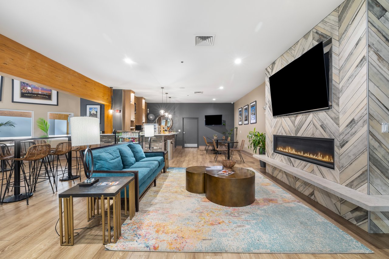 111 Center St. Unit 235 