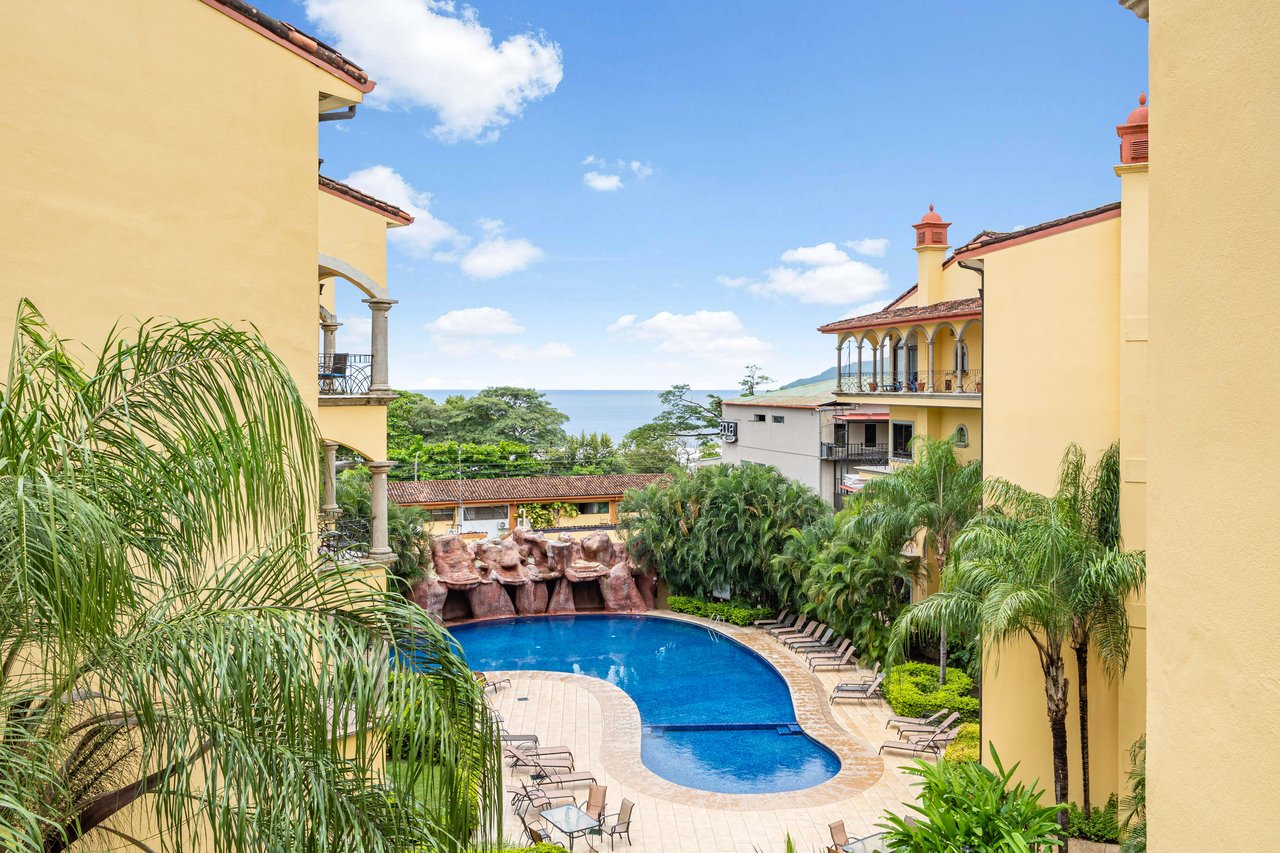 Sunrise 19 | Oceanview Luxury in the Heart of Tamarindo