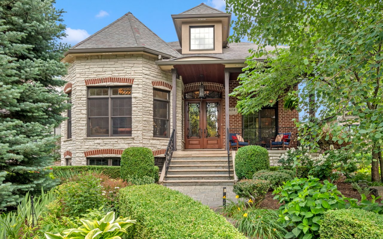 Building a House in Naperville, IL