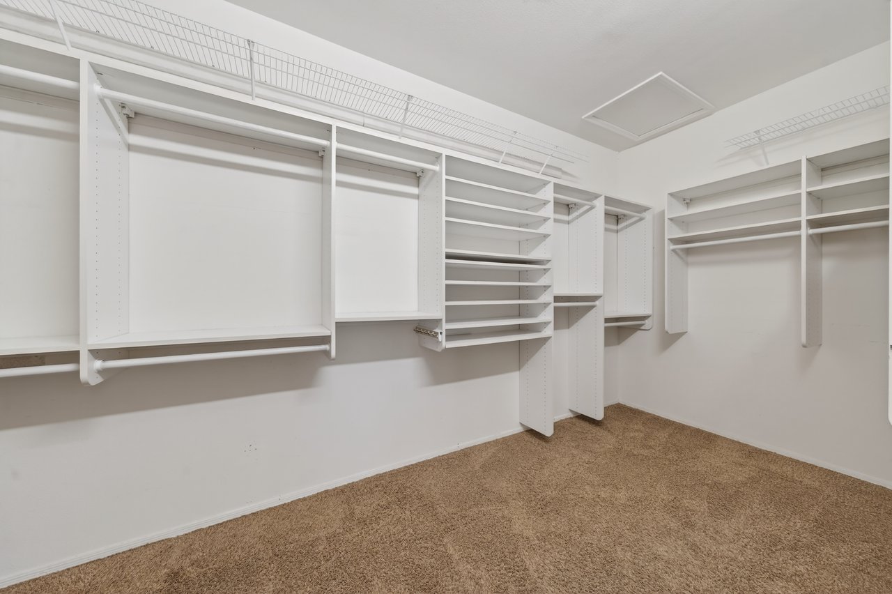 9437 Churchill Downs Dr