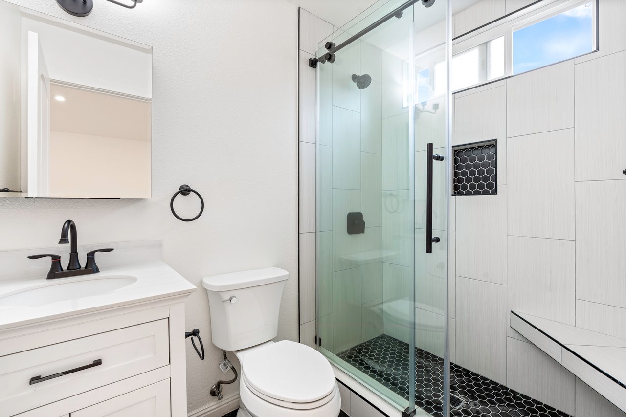 21453 La Capilla, Mission Viejo, CA 92691