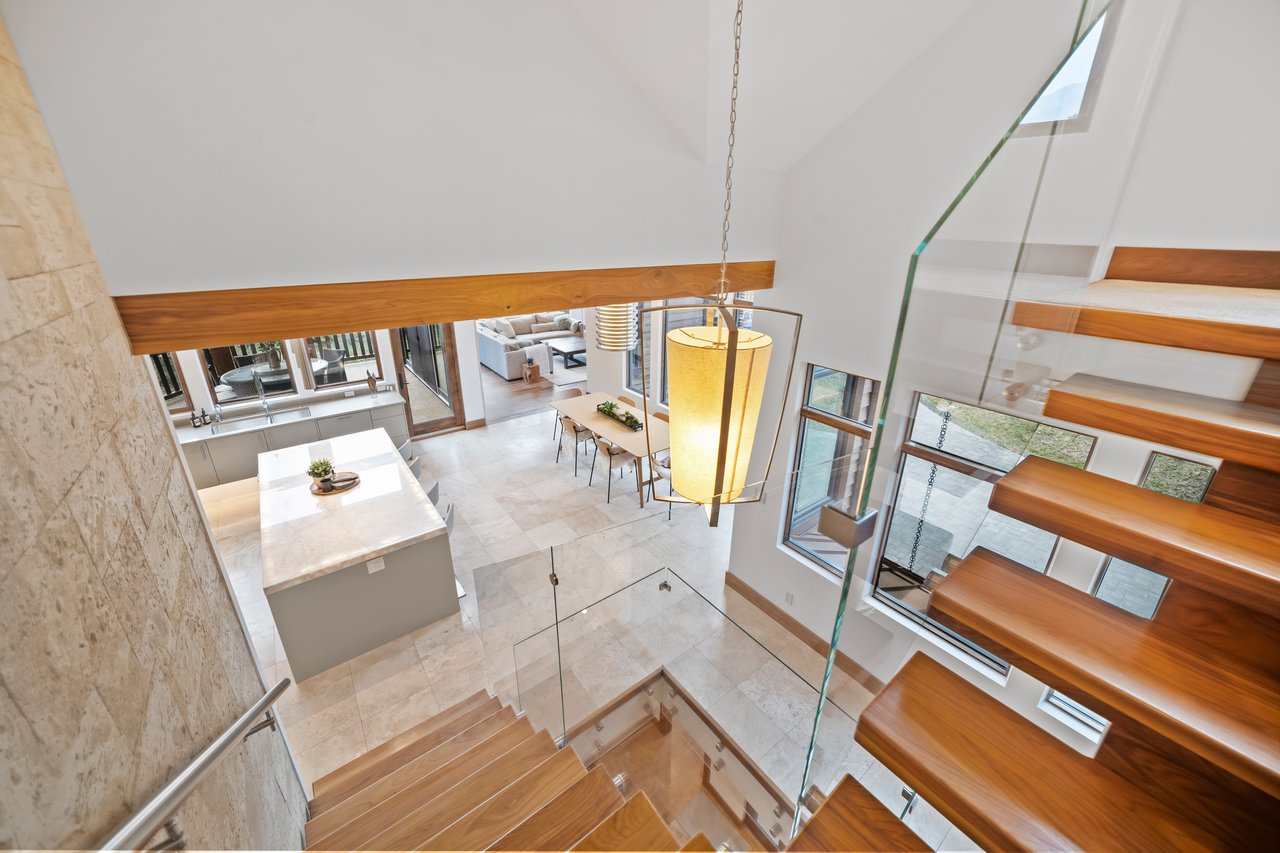 Refined Mountain Living at Cairns Landing
