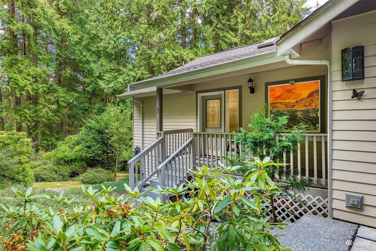3 VALLEY CREST Way