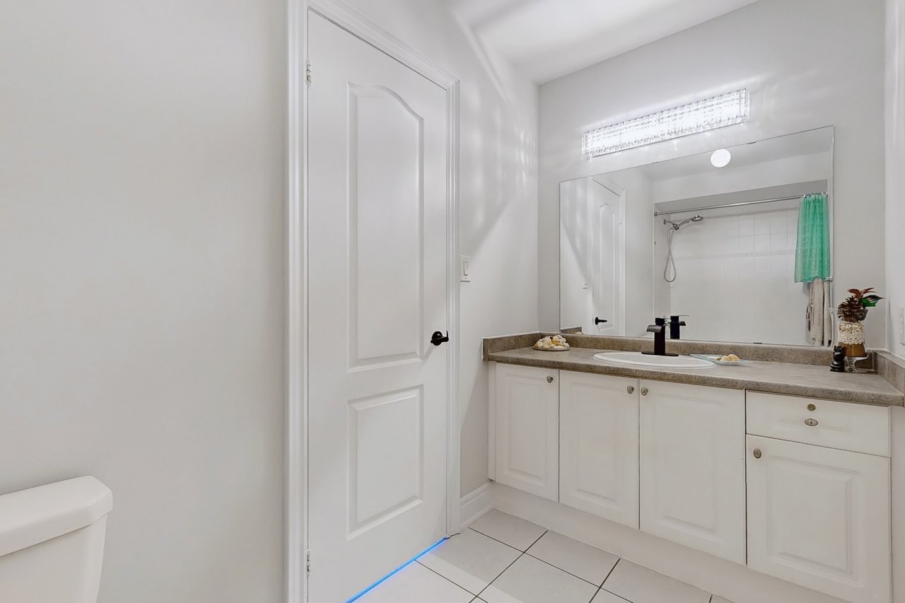 120 Valley Vista Drive