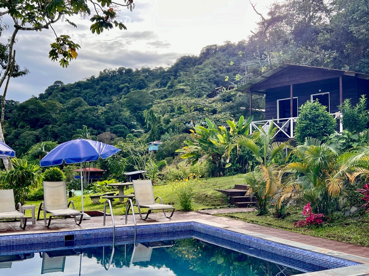 Strategically Located Property with Panoramic Views and Development Potential in Tinamastes