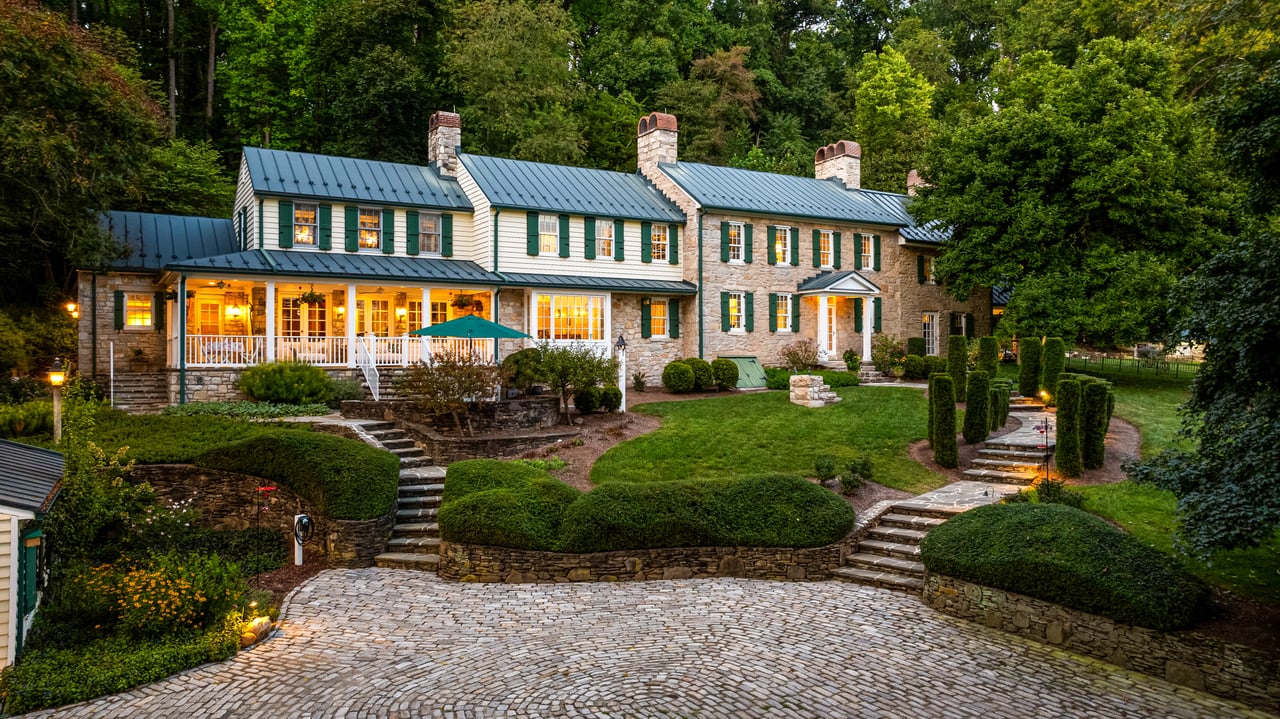 200-Year-Old Quaker Farmhouse Outside Baltimore 