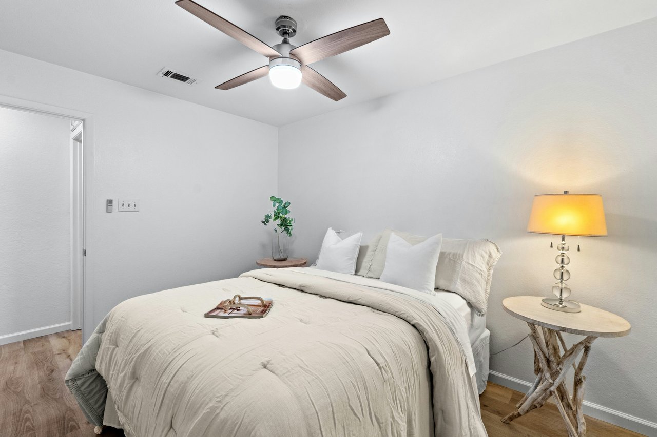 Bright & Chic Corner Lot Home in Coppertree Condos