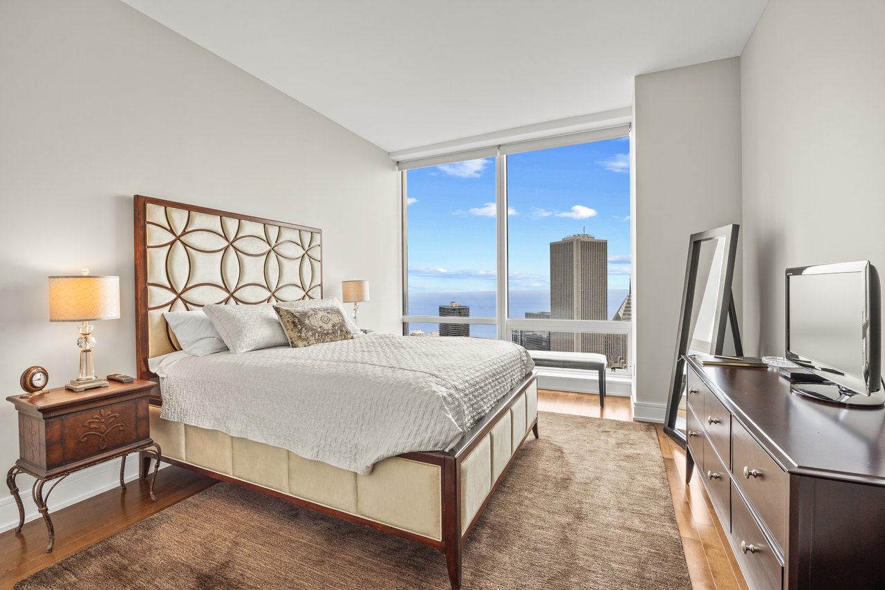 401 N Wabash Ave Unit 74D