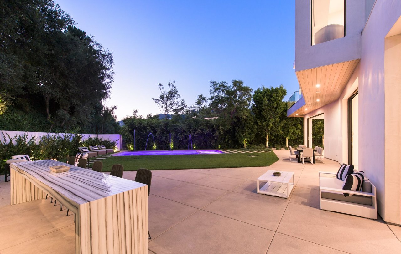 1059 Maybrook Dr