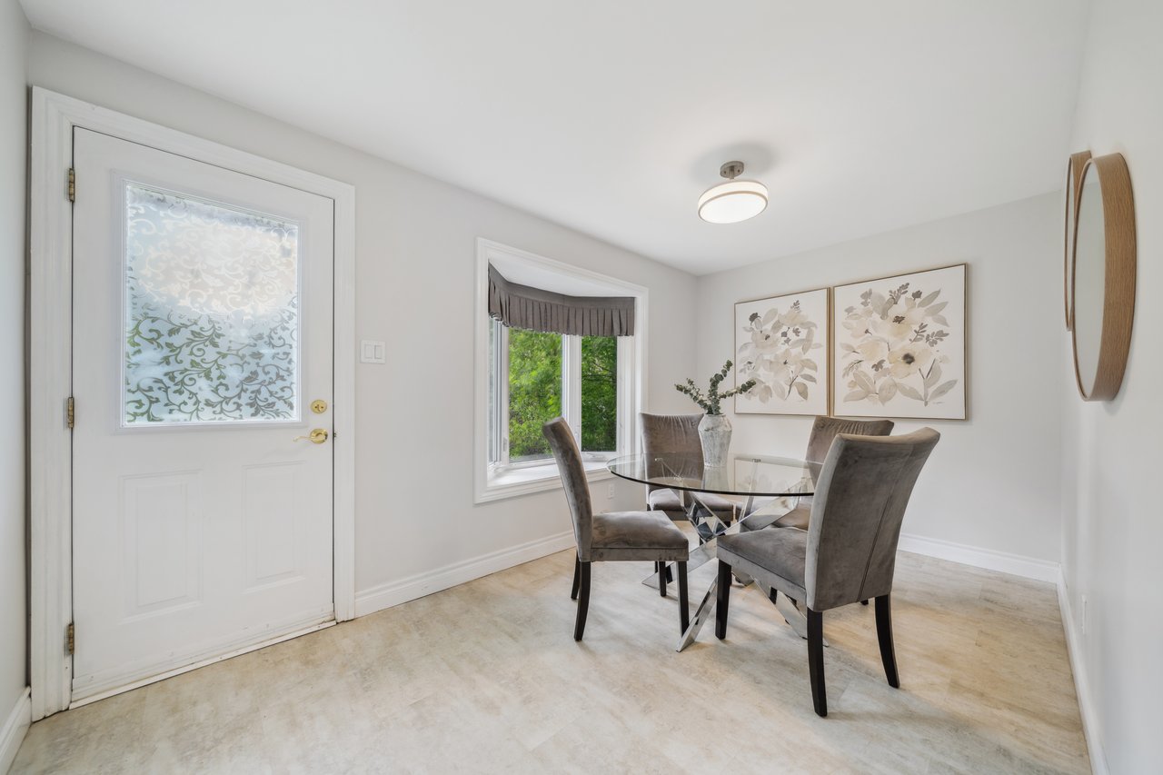 150 Orchard Heights