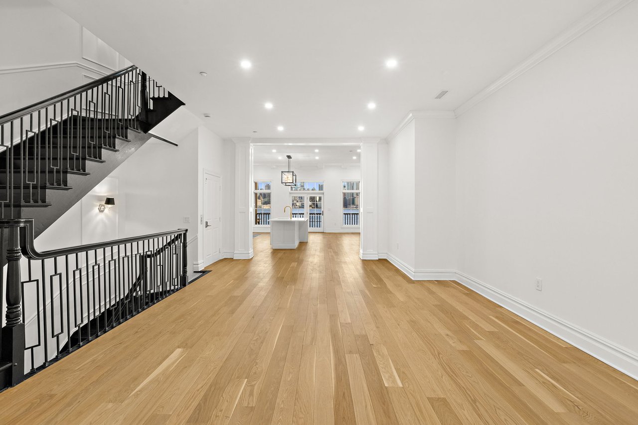 16 Regency Place | Townhouse in The Brownstones at Port Imperial