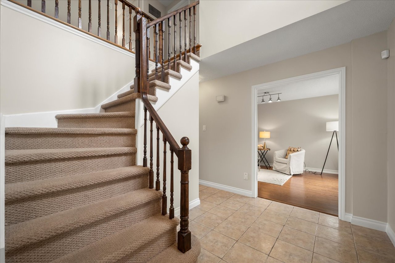 438 Claremont Cres