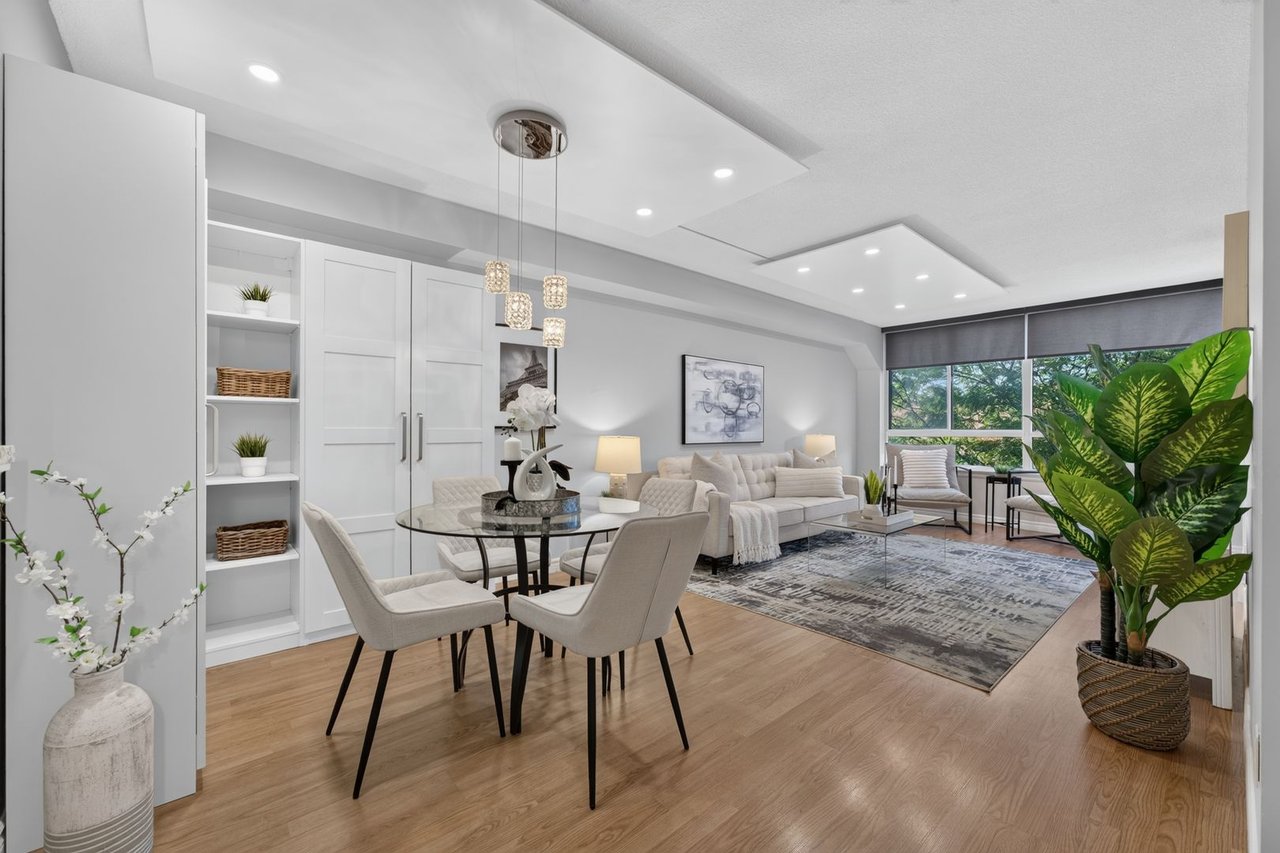 221 - 1001 Cedarglen Gate