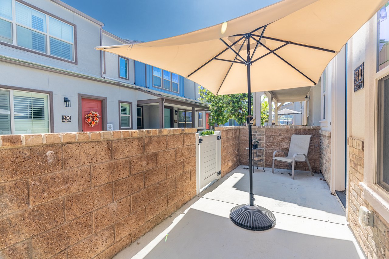 310 Farmhouse Drive 4