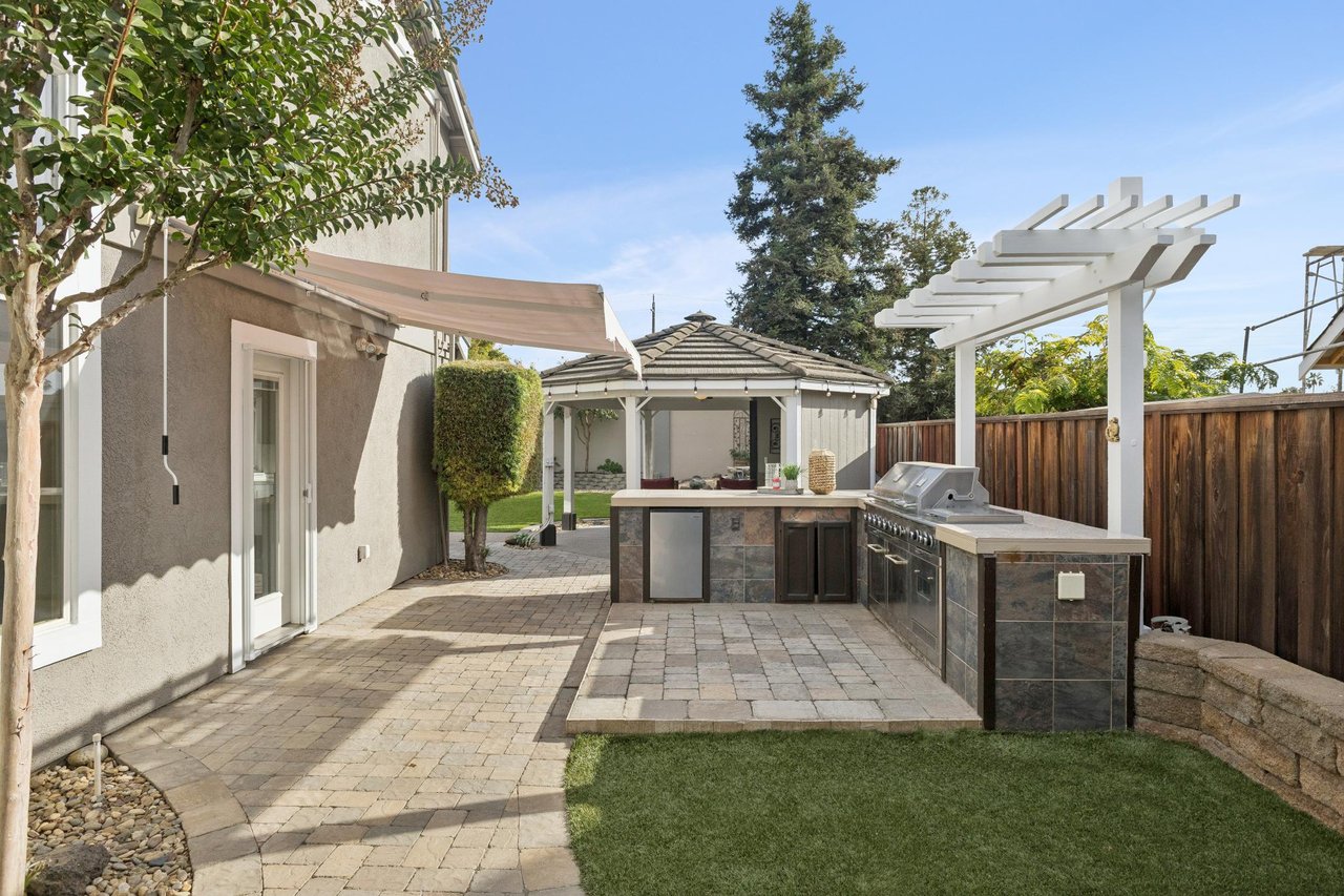 257 Summertree Drive