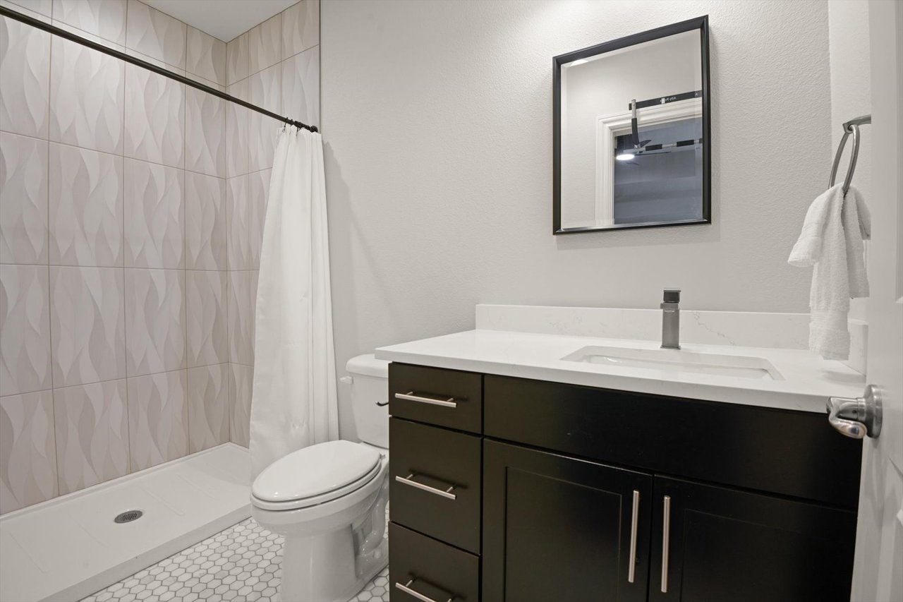 6881 Northstar Court