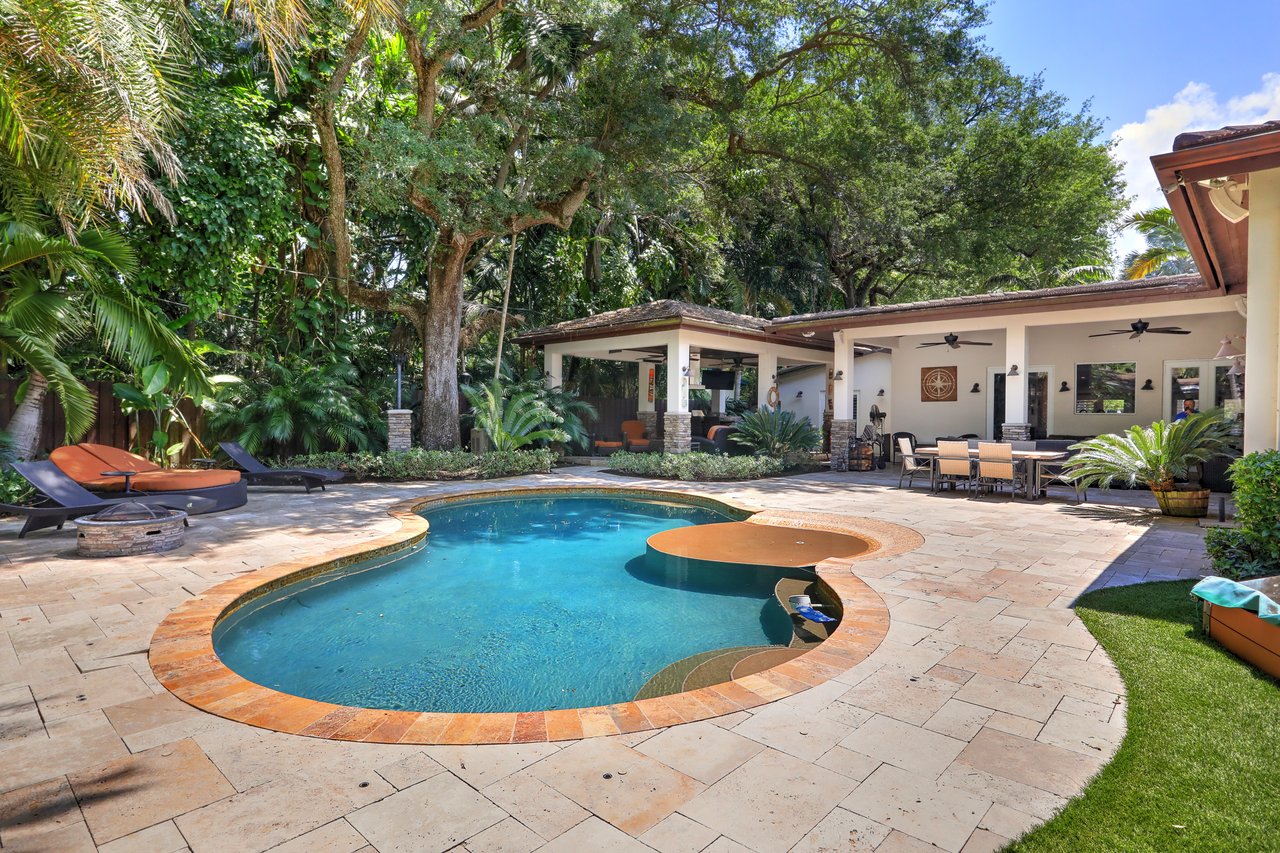 Luxury Living in the Heart of South Miami