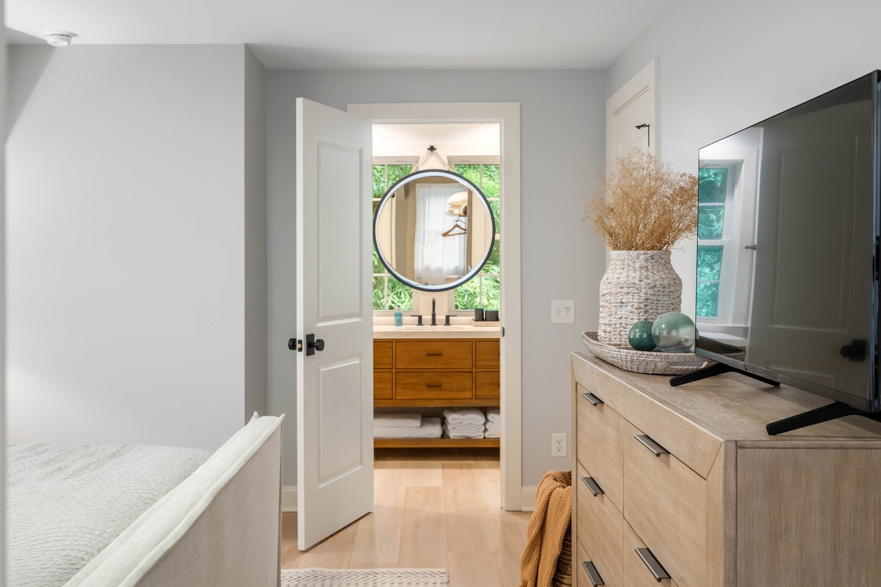 3785 Paces Ferry Road NW