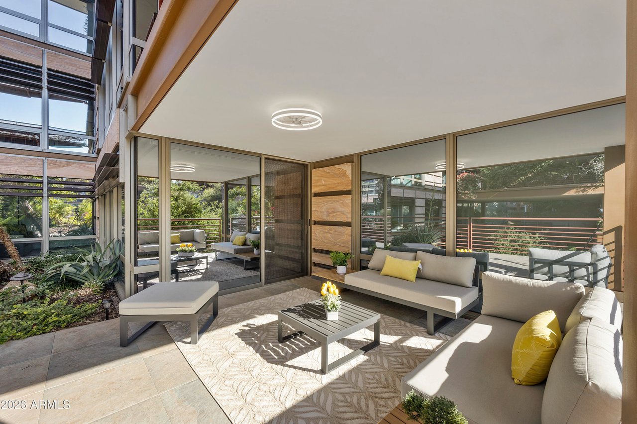7161 E Rancho Vista Dr, #3002