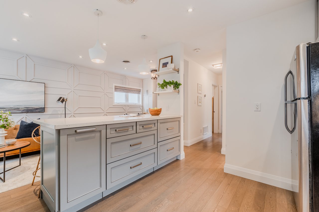 90 Birchmount Rd