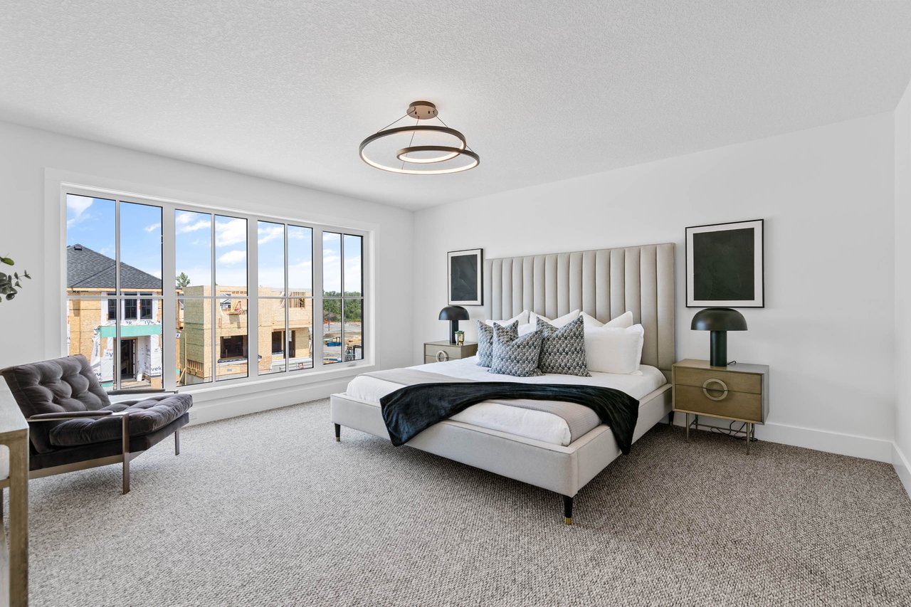 227 Calais Drive SW