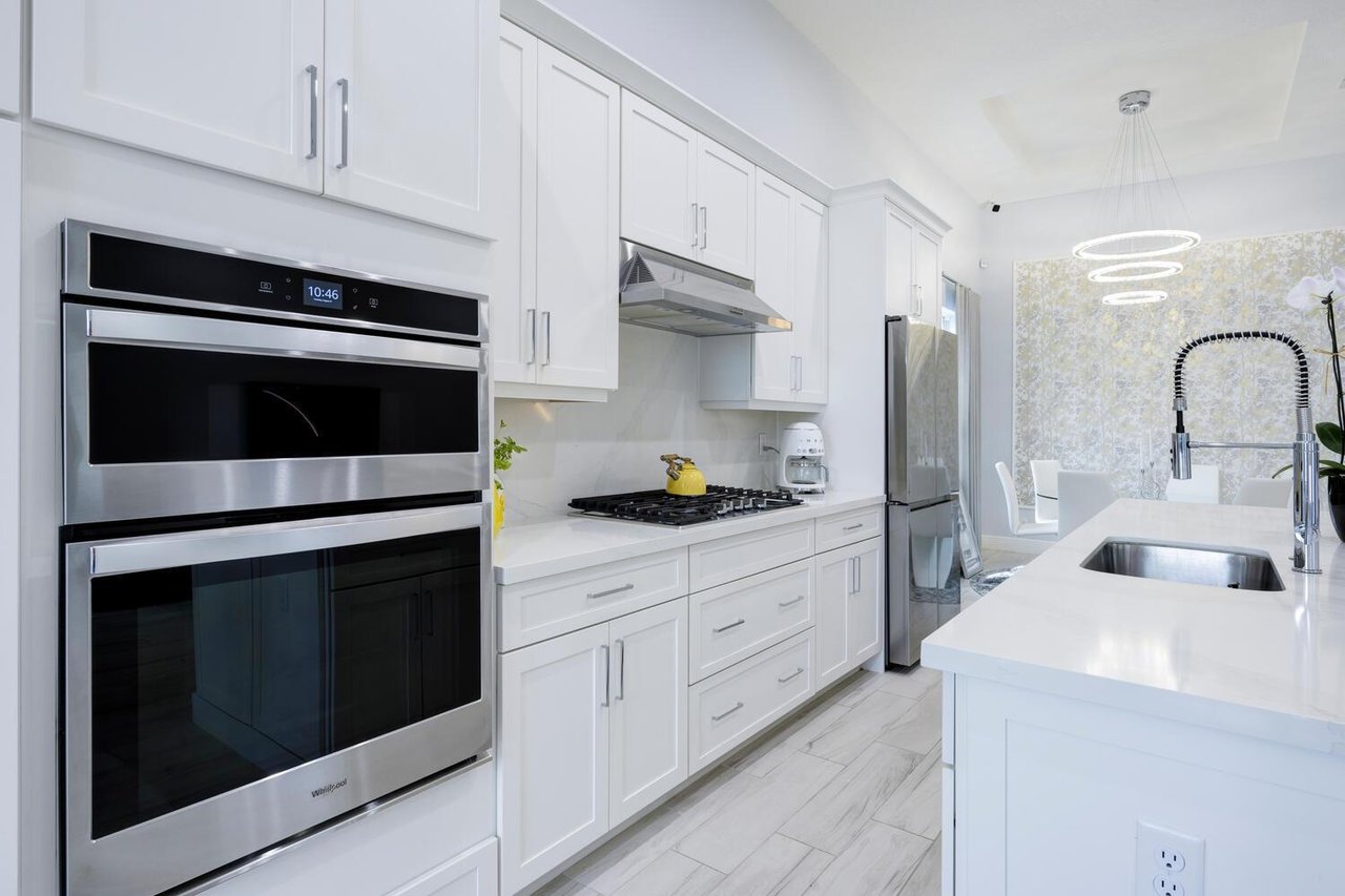 12484 Nautilus Circle 
