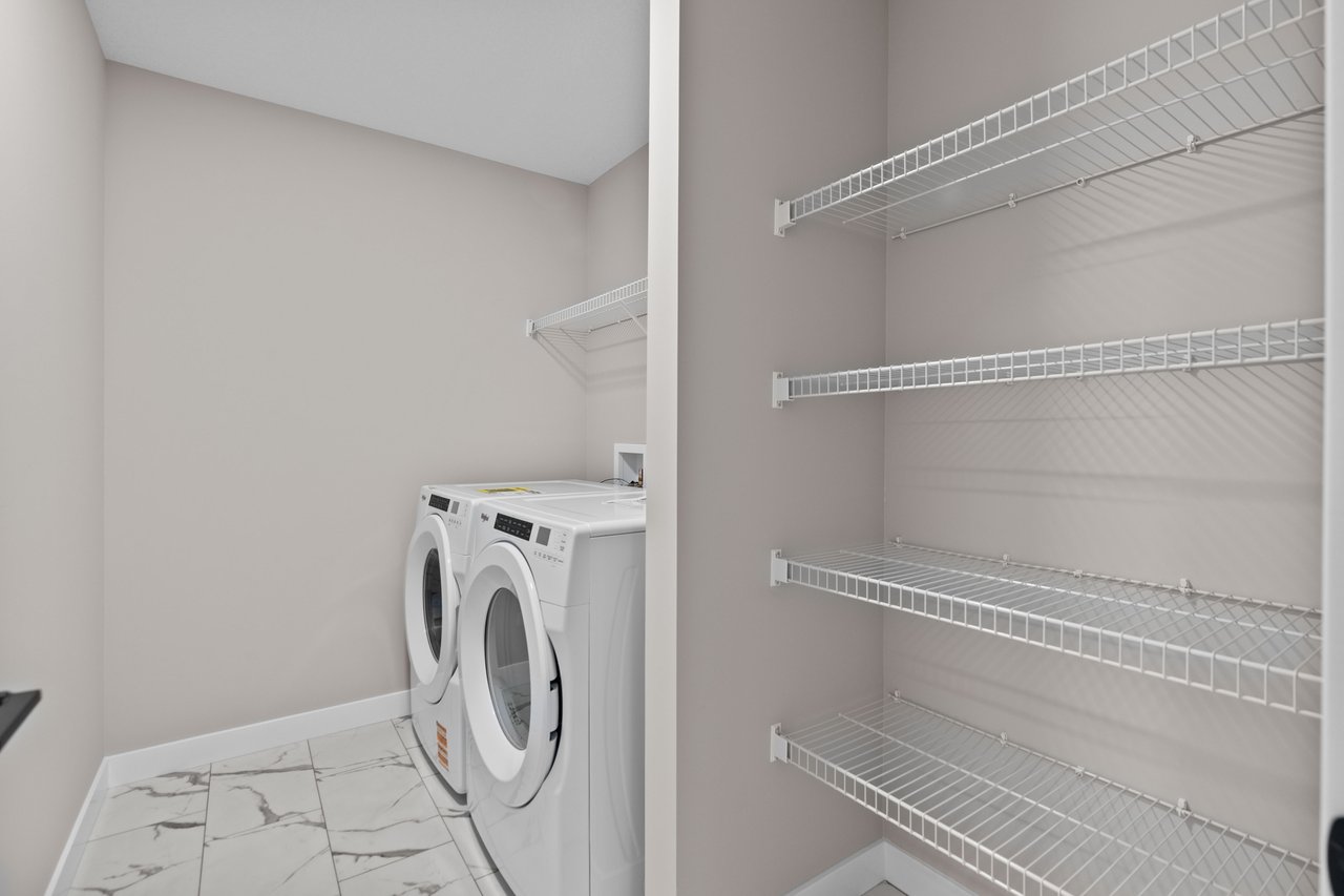 155 Belvedere Crescent SE