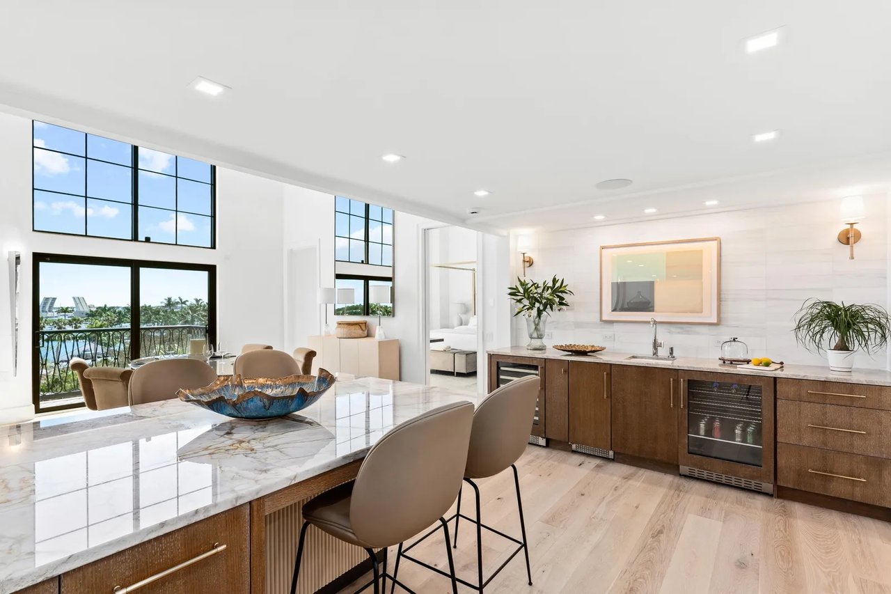 101 N Clematis Street, 412