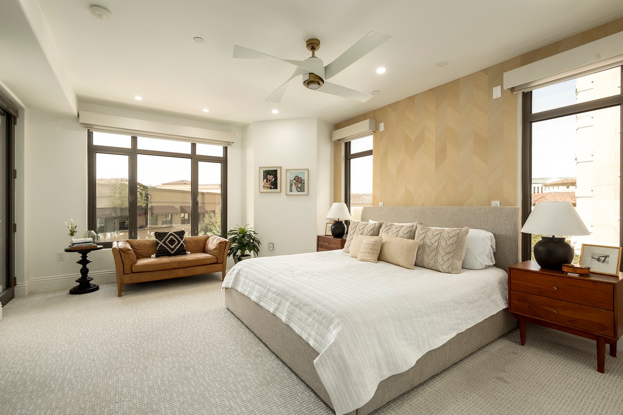 7175 E CAMELBACK Road, 401