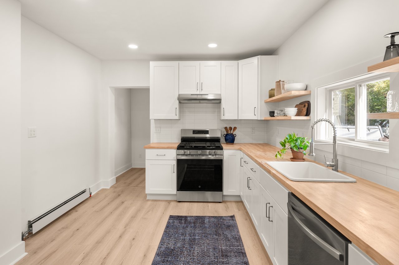 73 Colby Pl