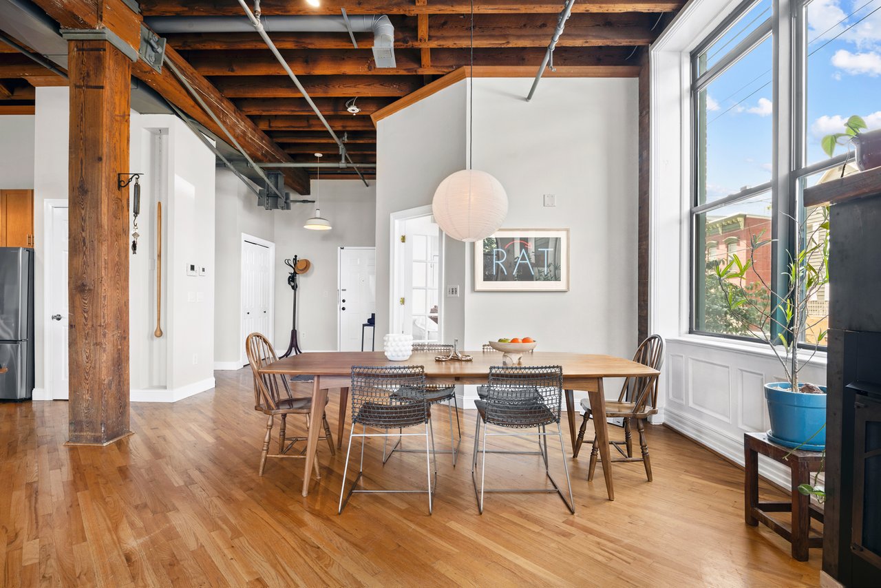 126 Webster Ave #1A