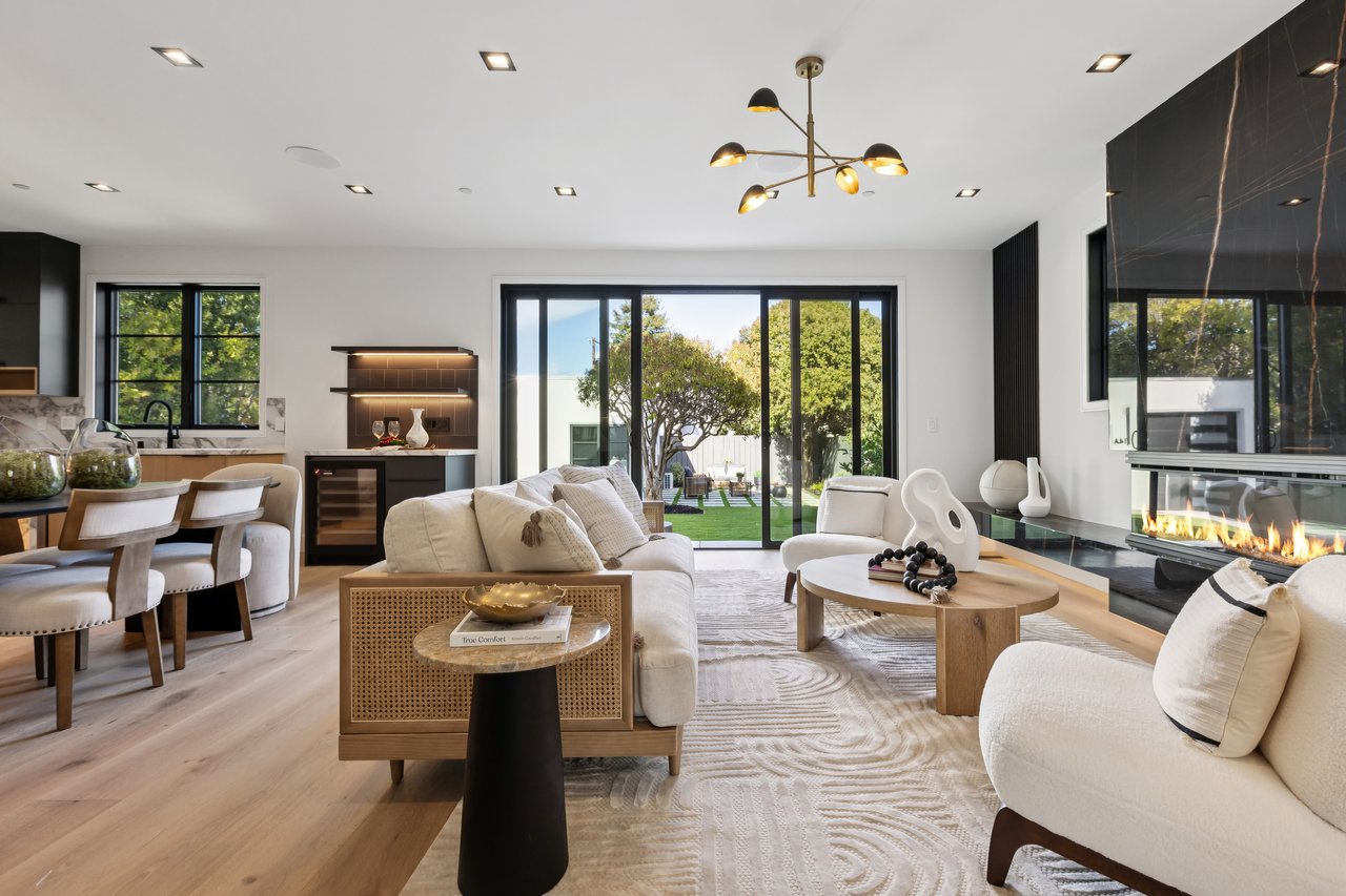 10 Channing Rd, Burlingame