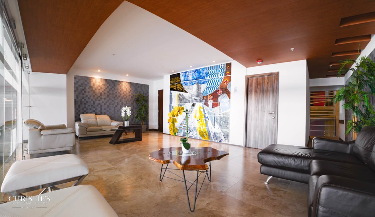 Modern 2-Bedroom Condo with Mountain Views in Barrio Escalante