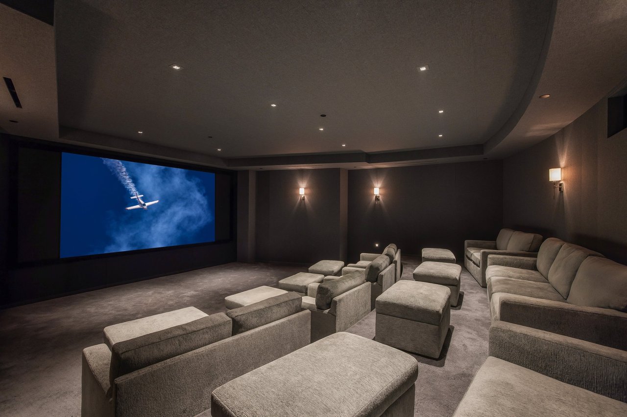 9966 Beverly Grove Dr