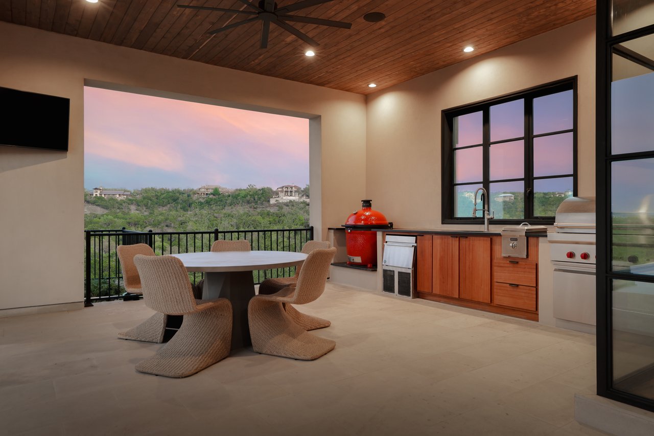 4717 Peralta Lane