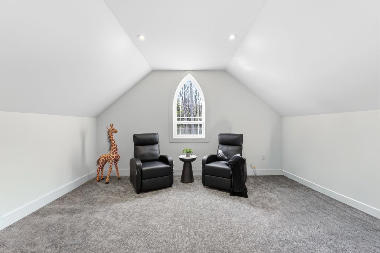 1017 Davis Drive, Gravenhurst